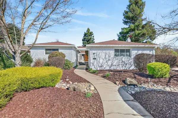 7171 Westmoreland Way, Sacramento, CA 95831