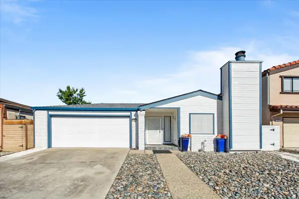 1033 Westmont Terrace, Modesto, CA 95356