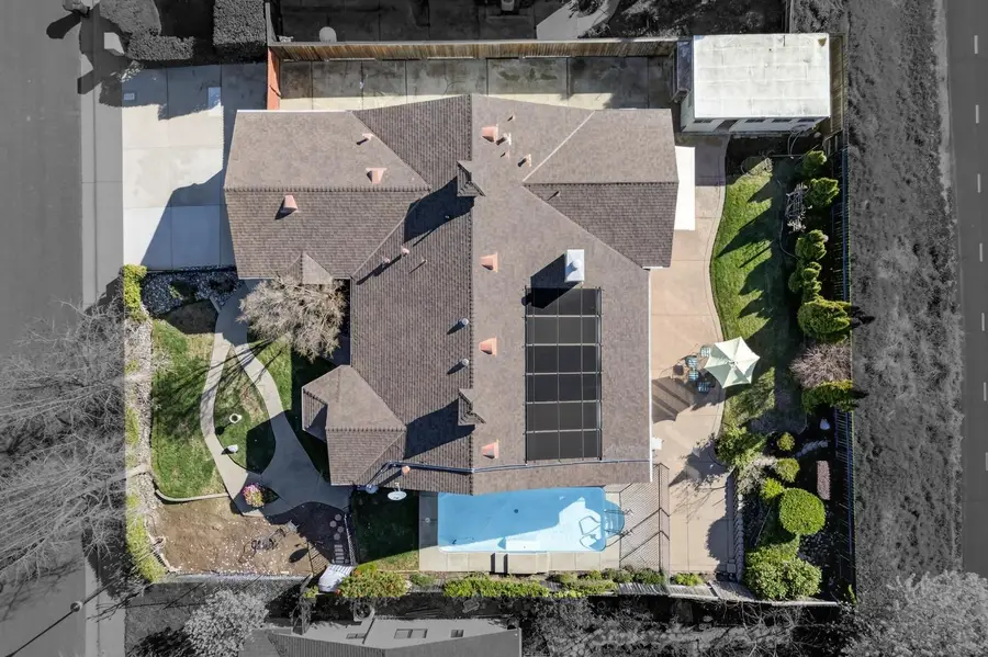 121 Silverado Circle, Roseville, CA 95678 - #2