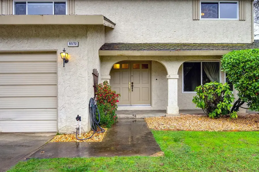 8572 Oak View Lane, Fair Oaks, CA 95628 - #3