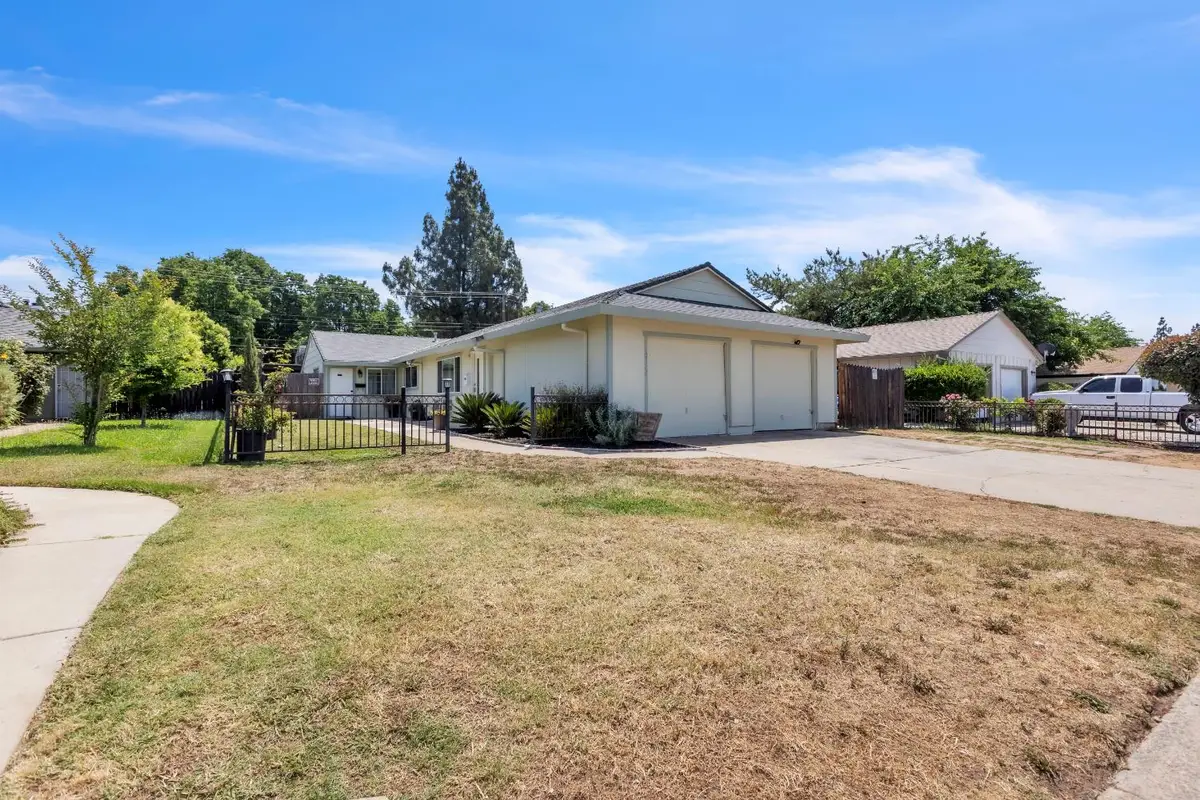 10276 S White Rock Road, Rancho Cordova, CA 95670 - #1