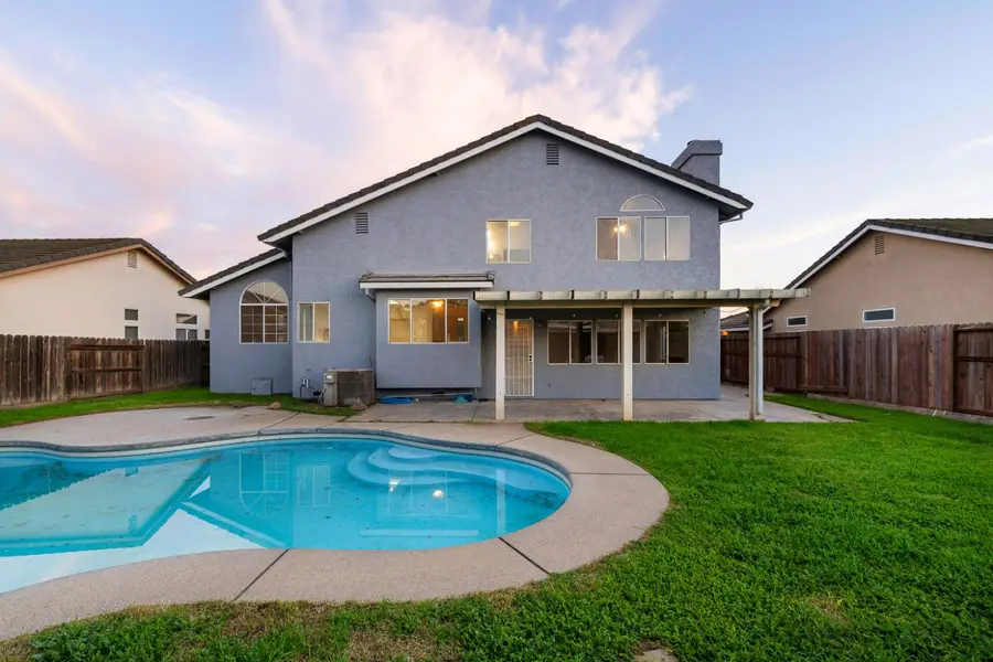 973 Stenton Way, Galt, CA 95632 - #2