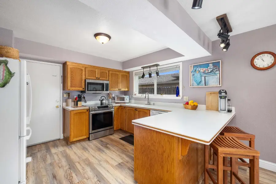 6454 Woodhills Way, Citrus Heights, CA 95621 - #3