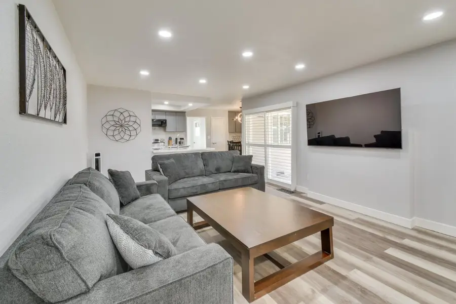 6034 Country Club Place, Merced, CA 95340 - #3