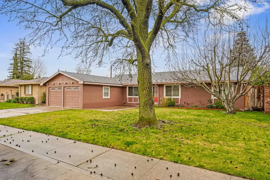 2500 Mira Flores Drive, Turlock, CA 95380 - #3