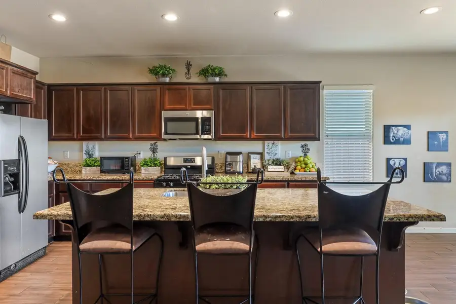 719 Beeler St, Stockton, CA 95204 - #3