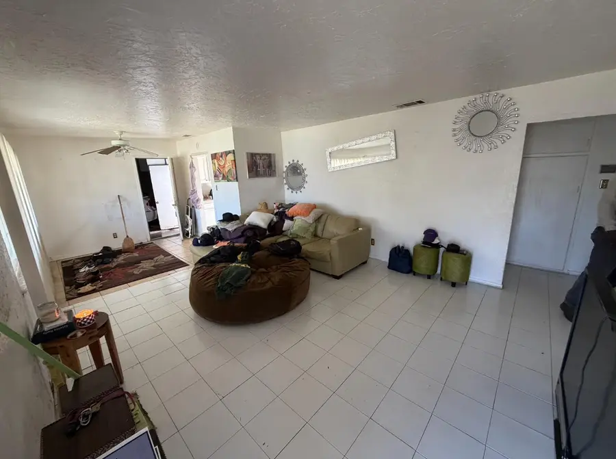 6207 Fairfax Way, North Highlands, CA 95660 - #2