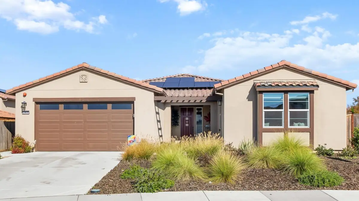 242 Mckays Point Pl, West Sacramento, CA 95605 - #1