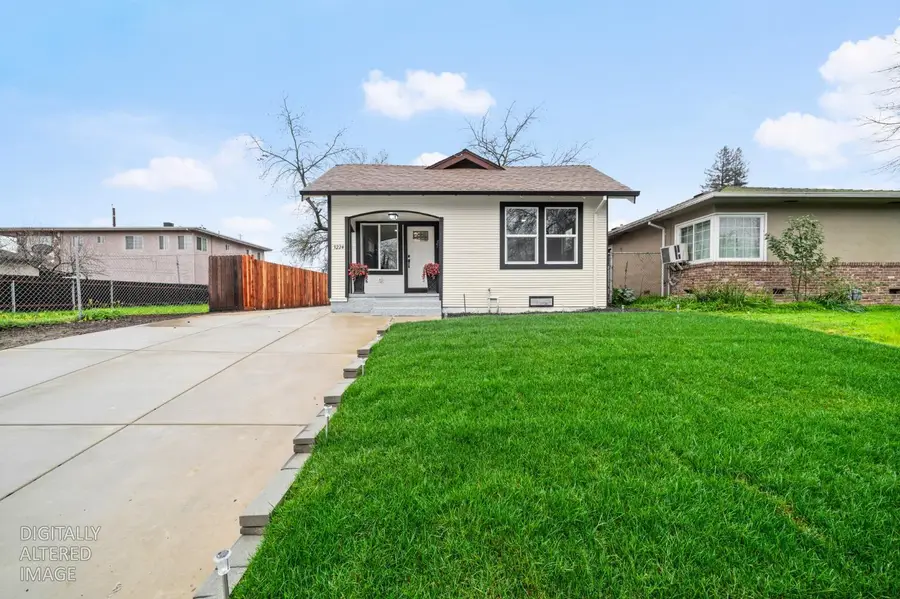 3224 12th Avenue, Sacramento, CA 95817 - #3
