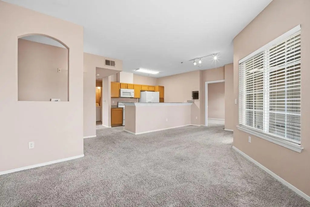 4200 E Commerce Way #1922, Sacramento, CA 95834 - #1