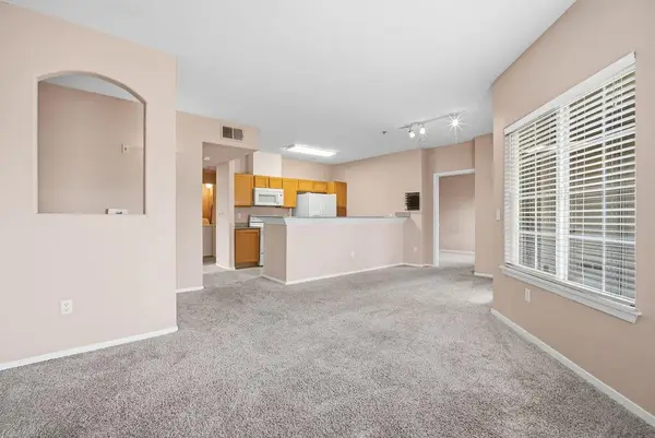 4200 E Commerce Way #1922, Sacramento, CA 95834