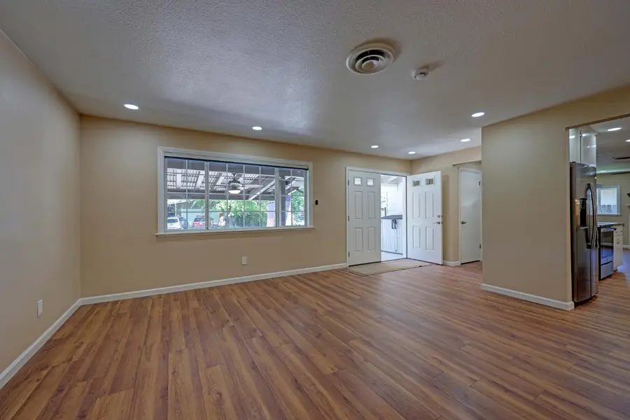 1437 Tiffany Circle, Roseville, CA 95661 - #3