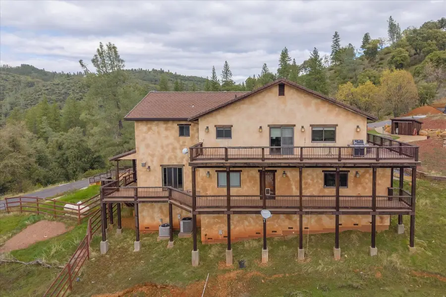 644 Crestview, Murphys, CA 95247 - #2