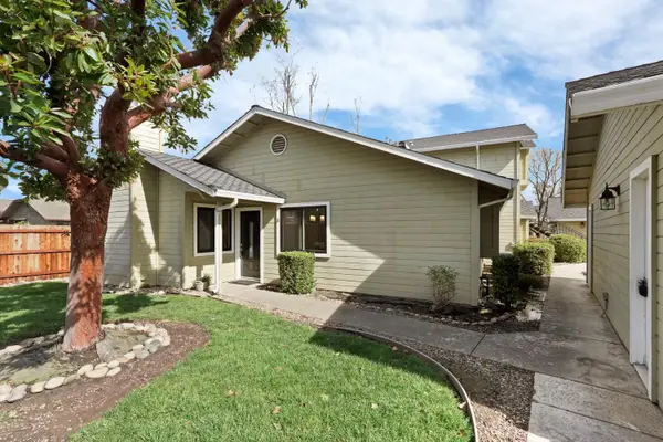 1901 S Mills Avenue #3, Lodi, CA 95242