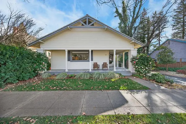 840 7th Avenue, Sacramento, CA 95818