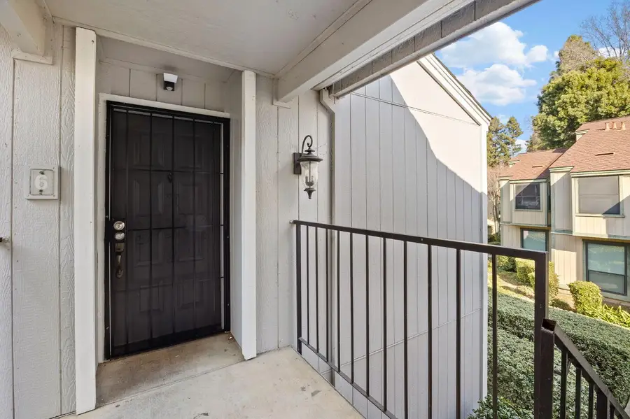 250 Del Verde Circle #6, Sacramento, CA 95833 - #2