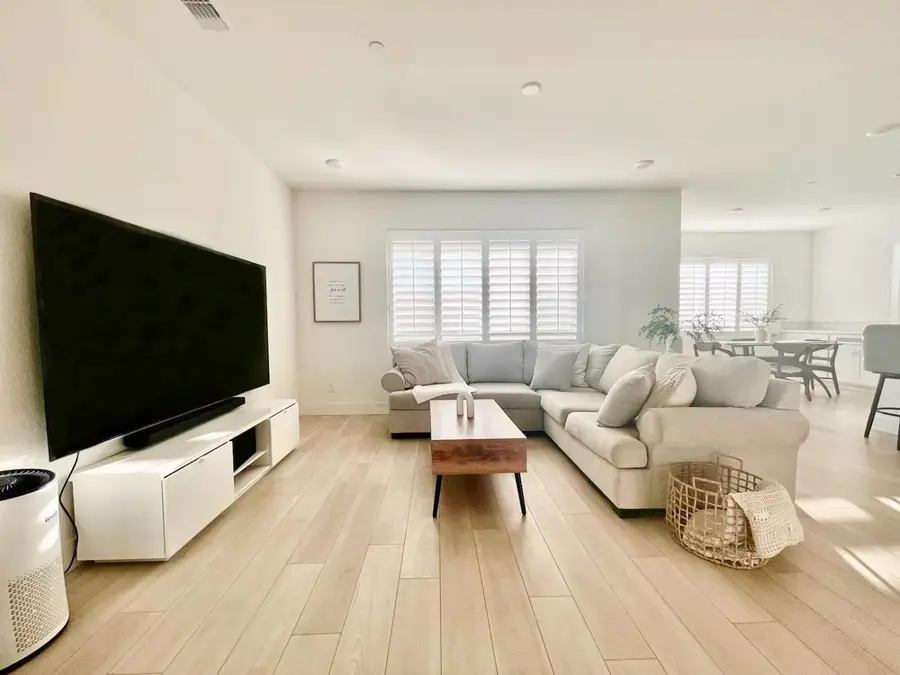 885 Hopkins Street, Lincoln, CA 95648 - #3