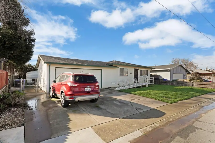 712 Church Street, Galt, CA 95632 - #3