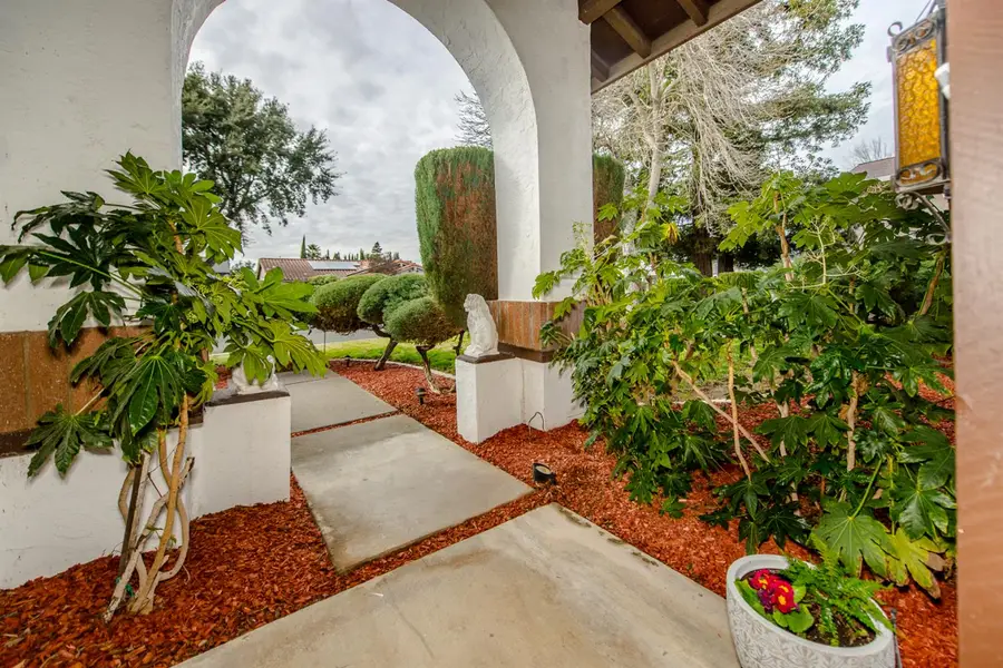 1631 Inverness Drive, Woodland, CA 95695 - #3