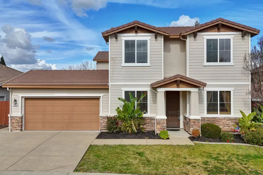 1054 Ledgestone Drive, Folsom, CA 95630 - #2