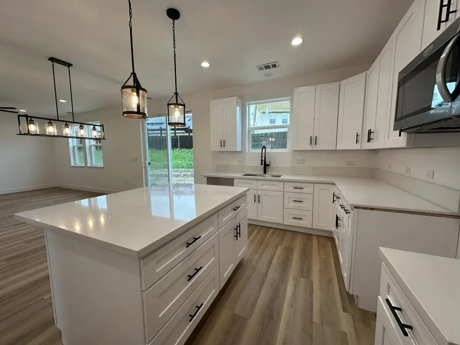 130 Gold Creek Court, Valley Springs, CA 95252 - #2