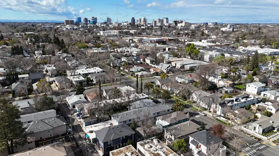 2620 T Street, Sacramento, CA 95816 - #2