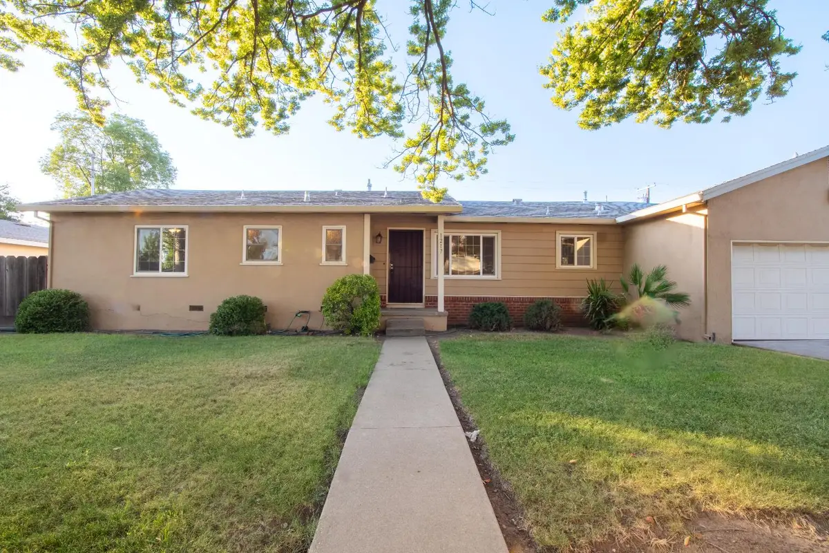 1217 Churchill, Stockton, CA 95207 - #1