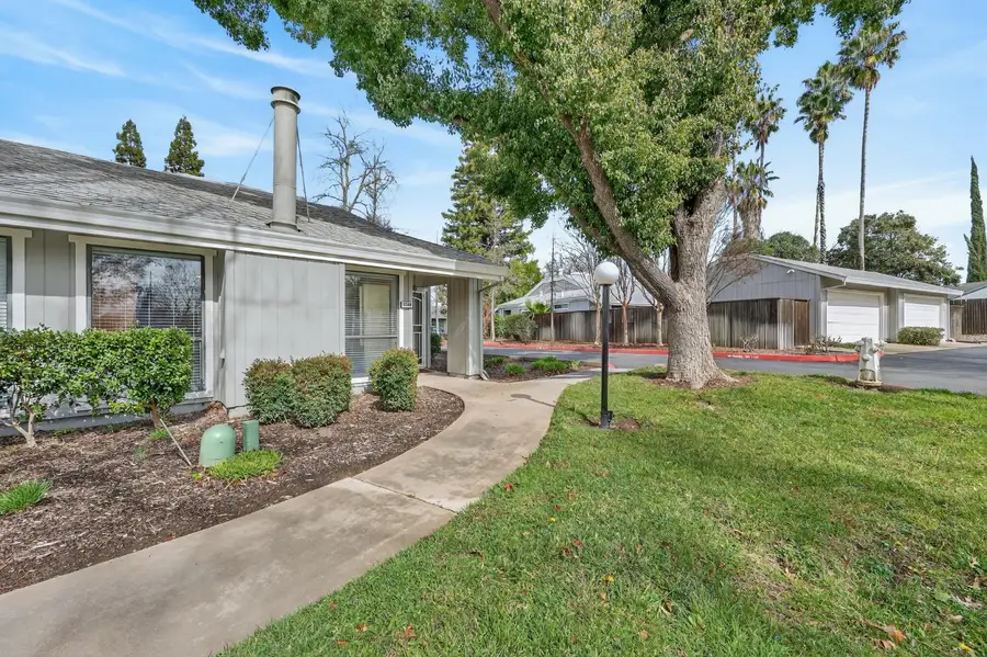 3706 Gold Creek Lane, Sacramento, CA 95827 - #3