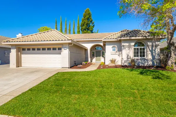 8017 Steamboat Lane, Roseville, CA 95747