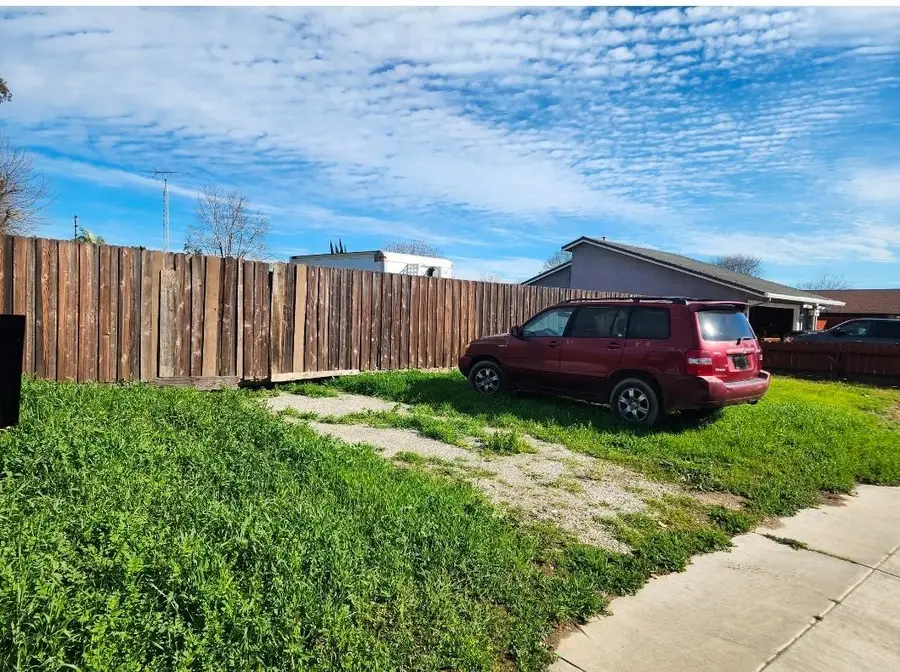 2605 Glasgow Drive, Ceres, CA 95307 - #3