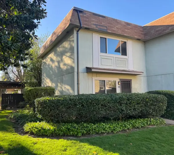 8741 Woodman Way #A, Sacramento, CA 95826