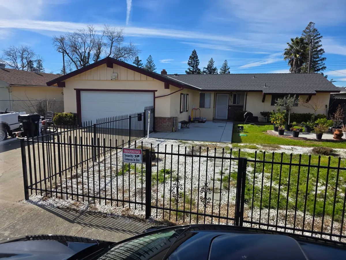 6616 Doreen Way, Sacramento, CA 95823 - #1