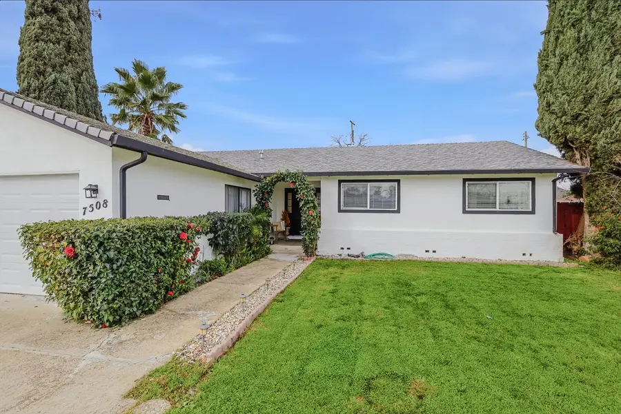 7508 18th Street, Sacramento, CA 95822 - #2