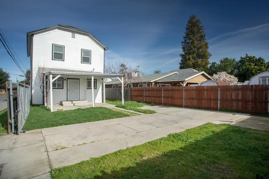 444 Teegarden Avenue, Yuba City, CA 95991 - #3
