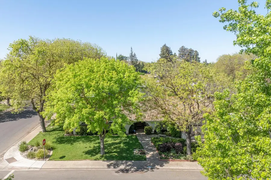 1001 Winsted Lane, Modesto, CA 95355 - #2