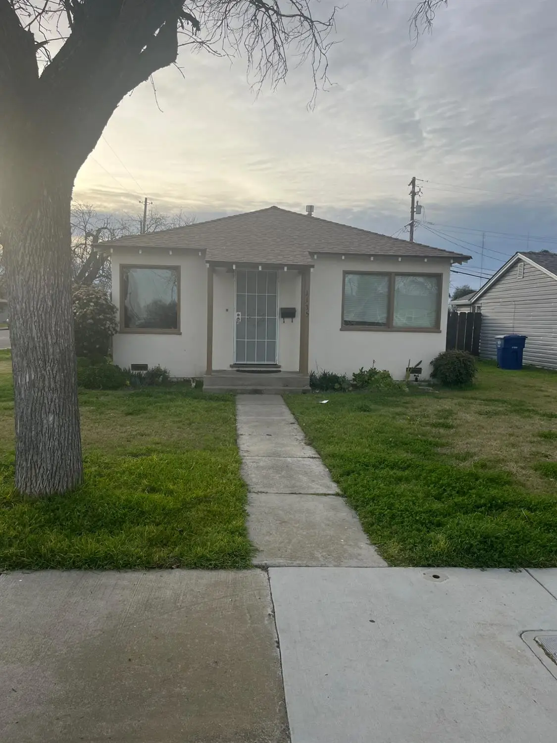 1135 Iowa Avenue, Los Banos, CA 93635 - #1