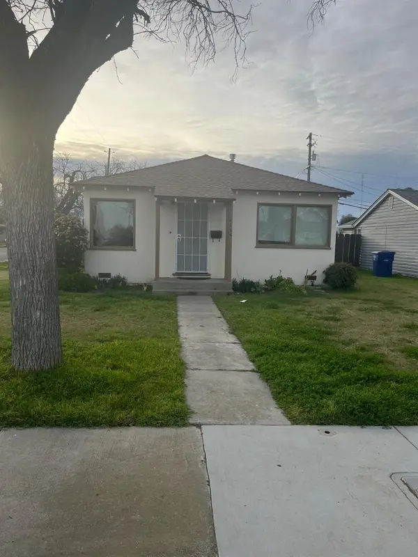1135 Iowa Avenue, Los Banos, CA 93635