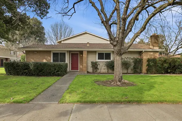 8187 La Riviera Drive, Sacramento, CA 95826