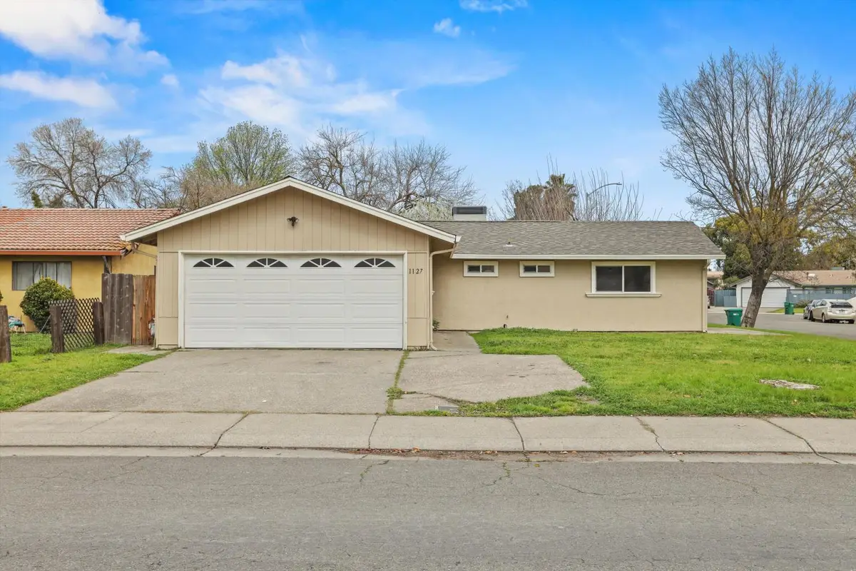 1127 Castle Oaks Drive, Stockton, CA 95210 - #1