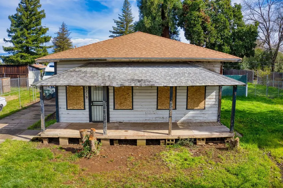 6219 Dunning Avenue, Linda, CA 95901 - #3