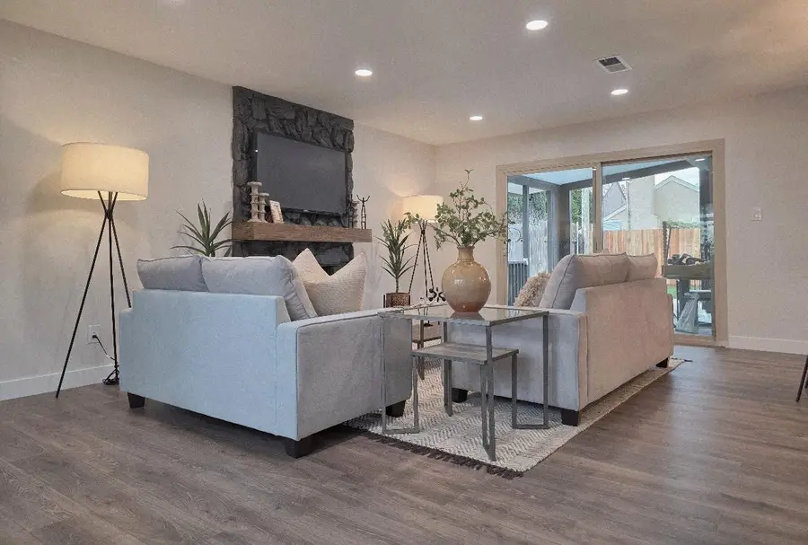 2537 Reiner Way, Sacramento, CA 95833 - #3