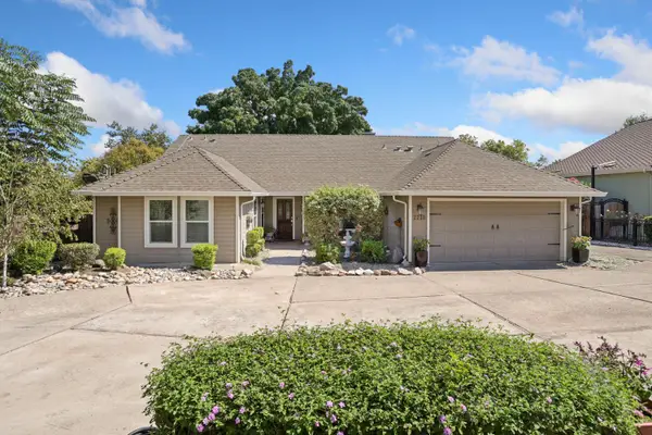 2210 W River Drive, Stockton, CA 95204