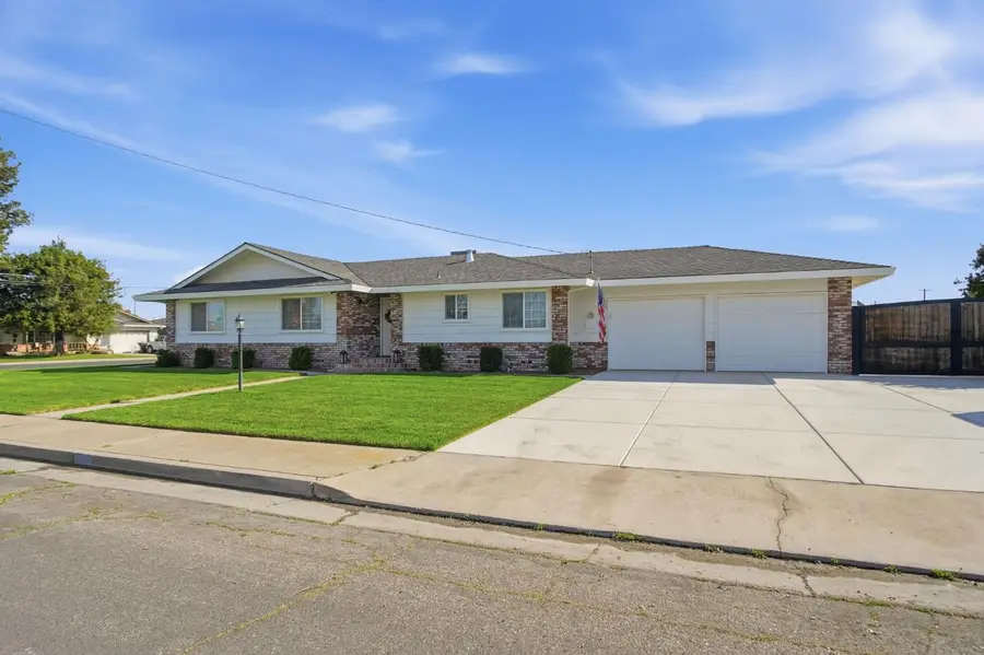8232 Shoreen Street, Hilmar, CA 95324 - #3