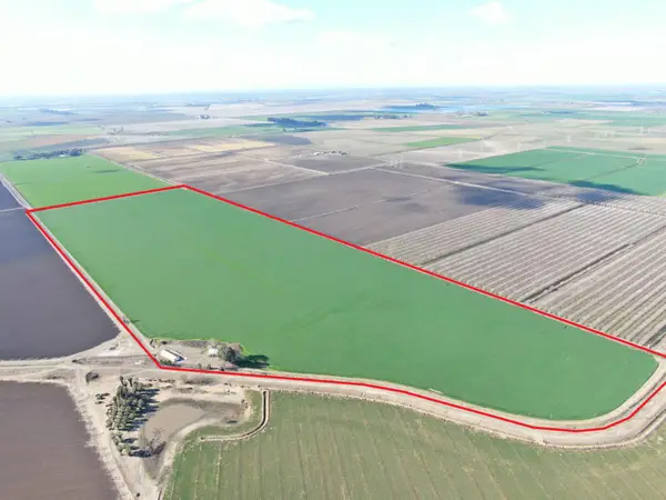 2334 S Inland Drive, Stockton, CA 95206