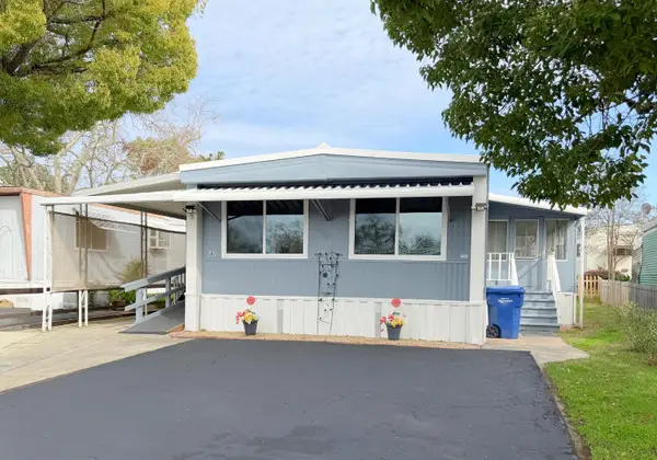 5202 Brook Park Lane, Sacramento, CA 95841