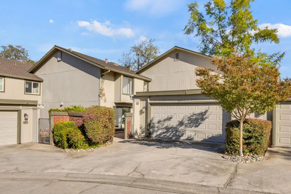 8851 Bluff Lane, Fair Oaks, CA 95628 - #1