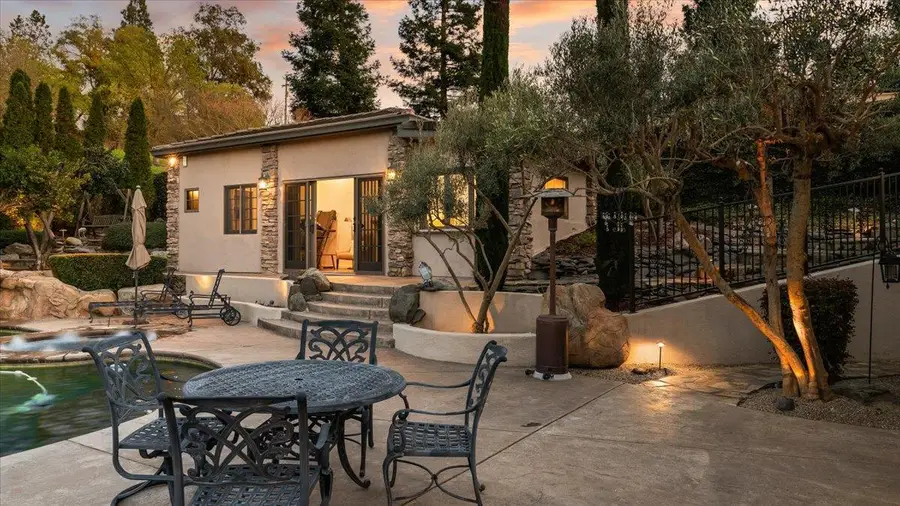 9904 Fox Borough Drive, Oakdale, CA 95361 - #3