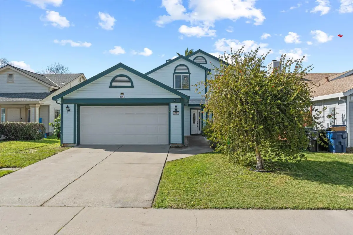 8625 Valley Rim Way, Antelope, CA 95843 - #1