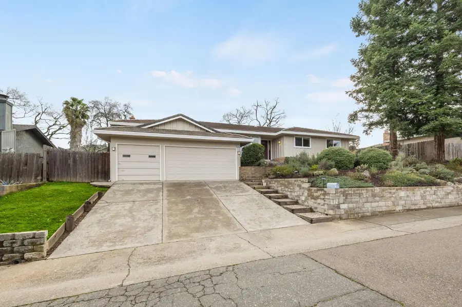 8524 Annette Engel Way, Fair Oaks, CA 95628 - #3