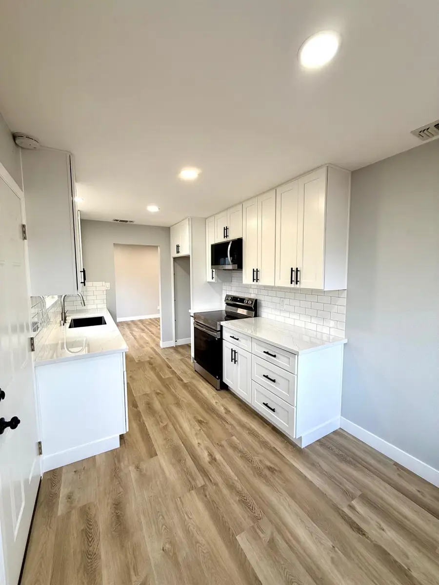 4407 Arrowood Court, Sacramento, CA 95842 - #3